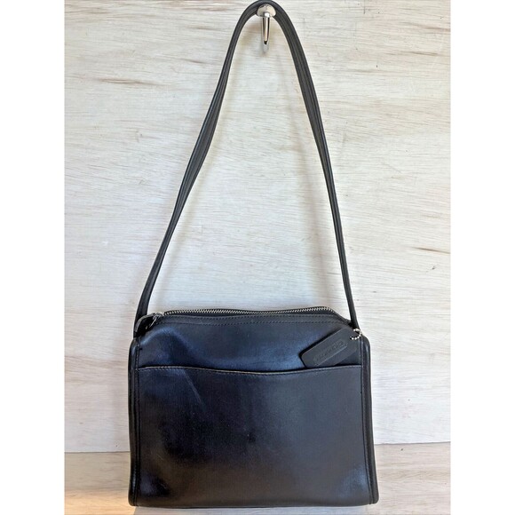 COACH Vintage black leather purse shoulder bag Satchel Aero Legacy Zip 9053 - Picture 1 of 10